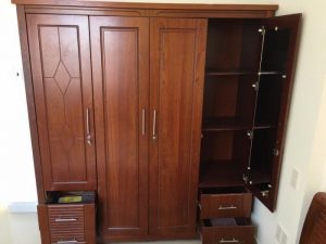 thanh-ly-tu-quan-ao-cu-2-300x225 Dịch vụ thanh lý tủ quần áo cũ  