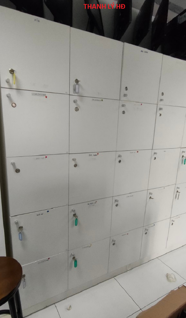 TU-LOCKER-1 Thanh lý tủ locker gỗ 20 ngăn cao cấp cũ giá rẻ - TLKC12  