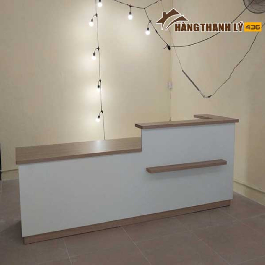 Trải Nghiệm Dịch Vụ Tận Nhà Tại Cửa Hàng Thanh Lý 436 Giữa Tháng 5 lap-xong-quay-le-tan-cho-khach Trải Nghiệm Dịch Vụ Tận Nhà Tại Cửa Hàng Thanh Lý 436 Giữa Tháng 5
