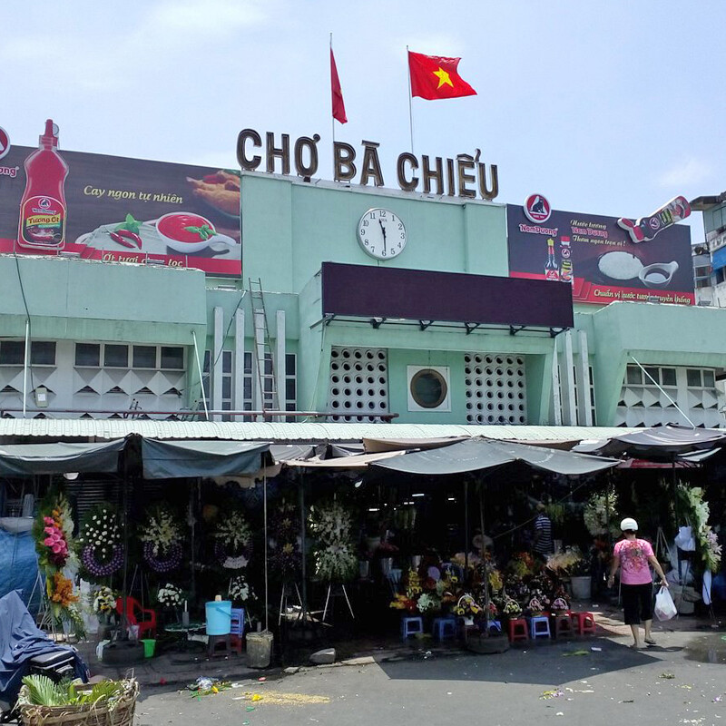 cho-ba-chieu Top 10 Chợ Đồ Cũ Sài Gòn Lớn Và Uy Tín Nhất  