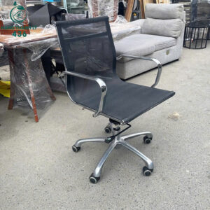 ghe-xoay-luoi-thiet-ke-toi-gian-hien-dai-cu