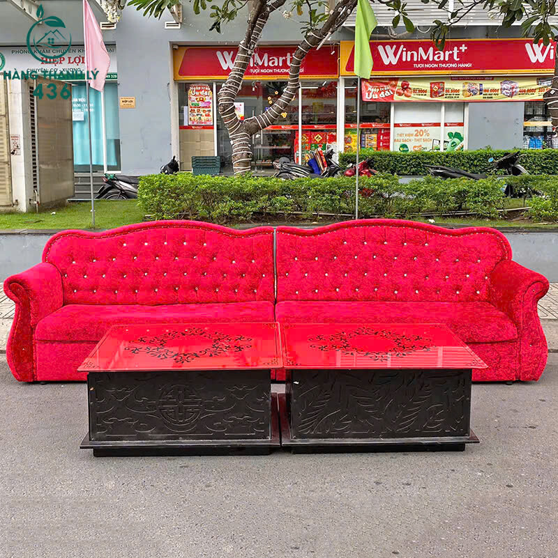 Băng Ghế Sofa Bọc Nhung Đỏ Cổ Điển Cũ sofa-cu-11 Băng Ghế Sofa Bọc Nhung Đỏ Cổ Điển Cũ