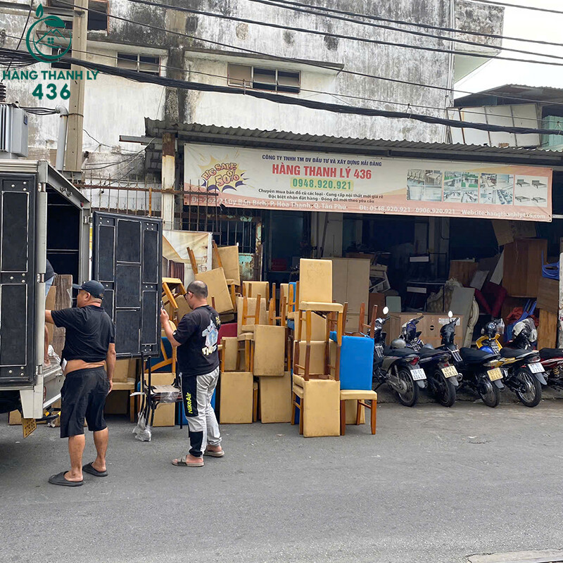 giao-hang-tai-Hang-Thanh-Ly-436-11 Đầu Năm 2025 Rộn Ràng Giao Hàng Tại Hàng Thanh Lý 436  