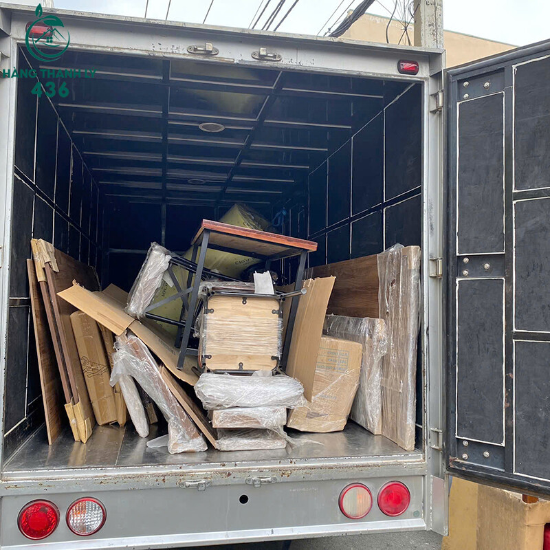 giao-hang-tai-Hang-Thanh-Ly-436-12 Đầu Năm 2025 Rộn Ràng Giao Hàng Tại Hàng Thanh Lý 436  