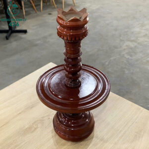 thanh ly chan den (1)