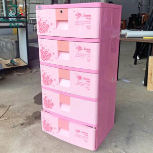 tu quan ao nhua cu (3)