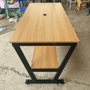 ban lam viec nhom cu (2)