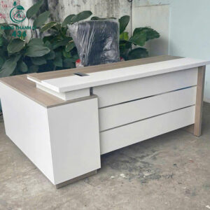 thanh ly ban giam doc (5)