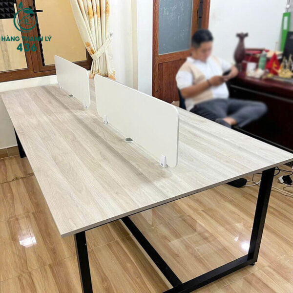 thanh ly ban lam viec cum vp (12)