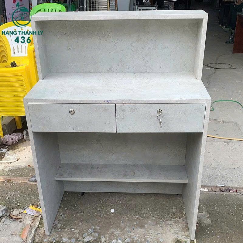 tu-dung-1 Quầy Lễ Tân Gỗ Cũ Màu Xi Măng Có Hộc  
