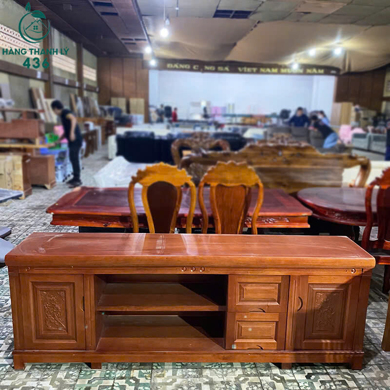 Kệ Tivi Gỗ Thanh Lịch Cho Không Gian Ấm Cúng Mới 99% z7162647134389_bd009eff4da09f953a6a3841e3cdbb45 Kệ Tivi Gỗ Thanh Lịch Cho Không Gian Ấm Cúng Mới 99%