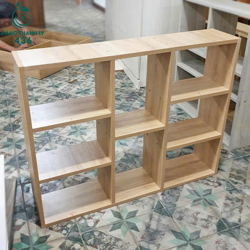 ke-trung-bay-8 Kệ Trưng Bày Gỗ Phong Cách Tối Giản Mới 99% (Nhiều Mẫu)  