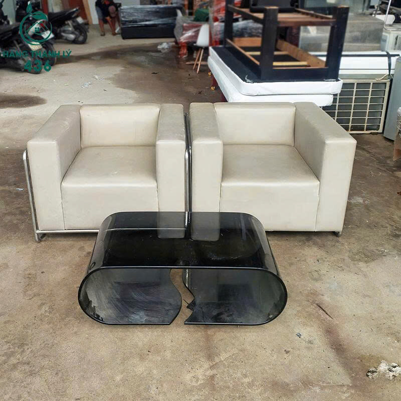 Bộ Sofa Đơn Bọc Da Cũ Màu Kem Kèm Bàn Trà Kính Hiện Đại   sofa-22 Bộ Sofa Đơn Bọc Da Cũ Màu Kem Kèm Bàn Trà Kính Hiện Đại