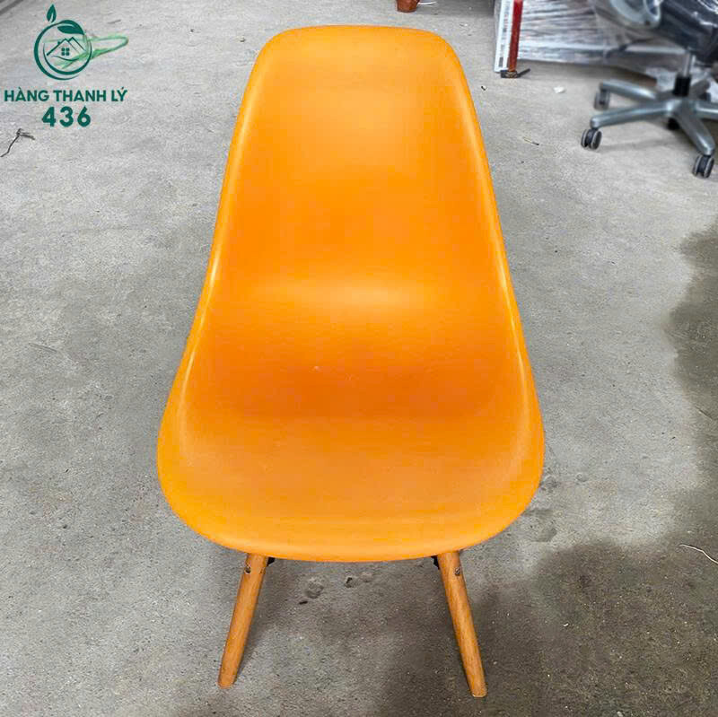 Ghế Eames Cũ Màu Nhẹ Nhàng Cho Quán Cafe, Phòng Ăn (Nhiều Mẫu) z7061867647692_56122c9babcd84a084c4b30406885829 Ghế Eames Cũ Màu Nhẹ Nhàng Cho Quán Cafe, Phòng Ăn (Nhiều Mẫu)