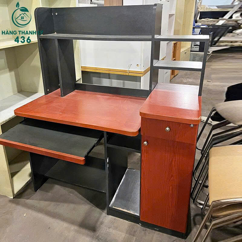 Bàn Máy Tính Cũ Có Hộc Tủ Và Kệ Để Đồ Tiện Lợi ban-lam-viec-1-10 Bàn Máy Tính Cũ Có Hộc Tủ Và Kệ Để Đồ Tiện Lợi