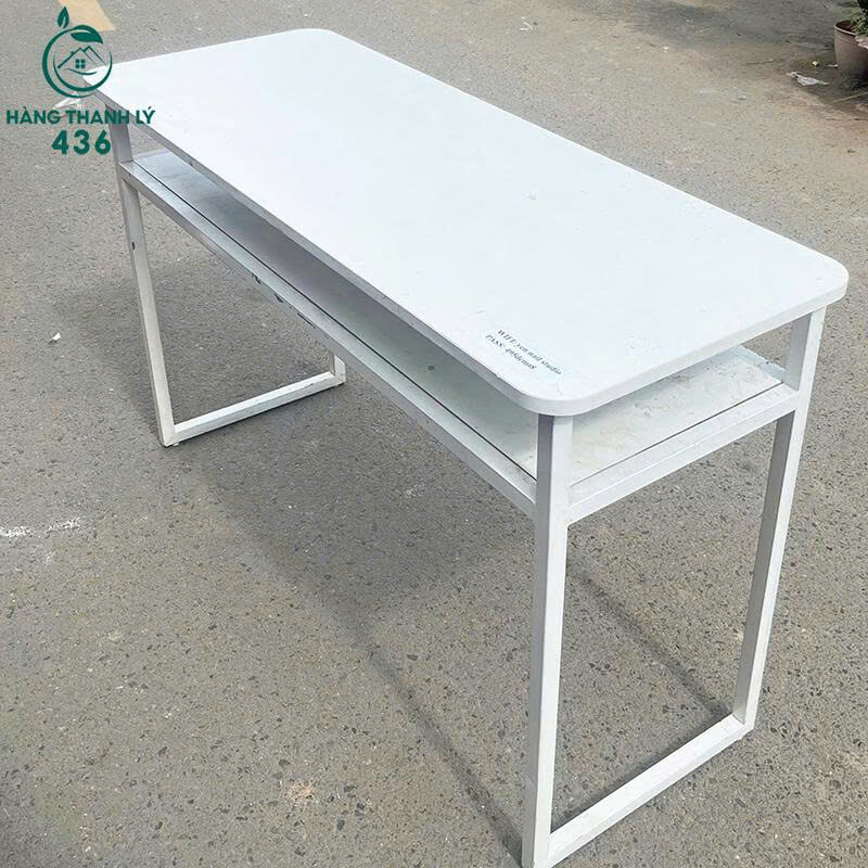 Bàn Học Sinh Cũ Khung Sắt Sơn Trắng Chắc Chắn   ban-lam-viec-2-2 Bàn Học Sinh Cũ Khung Sắt Sơn Trắng Chắc Chắn