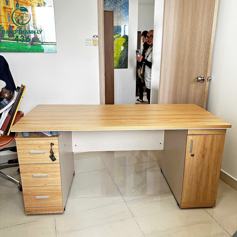 Bàn Làm Việc Cũ Màu Vân Gỗ 1M6x60CM Nhỏ Gọn Giá Rẻ   ban-van-phong-1 Bàn Làm Việc Cũ Màu Vân Gỗ 1M6x60CM Nhỏ Gọn Giá Rẻ