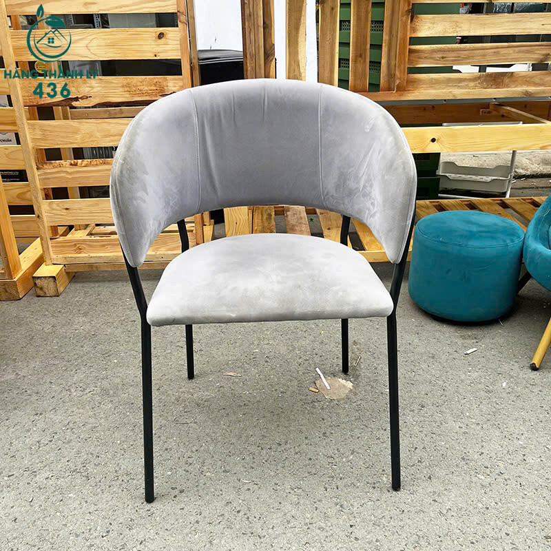 Ghế Cafe Bọc Nhung Lưng Tựa Cong Chân Kim Loại Cũ (Nhiều Mẫu) ghe-cafe-4 Ghế Cafe Bọc Nhung Lưng Tựa Cong Chân Kim Loại Cũ (Nhiều Mẫu)