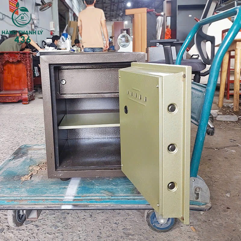 Két Sắt Cũ WELKO Khóa Cơ An Toàn Chống Cháy   ket-3 Két Sắt Cũ WELKO Khóa Cơ An Toàn Chống Cháy