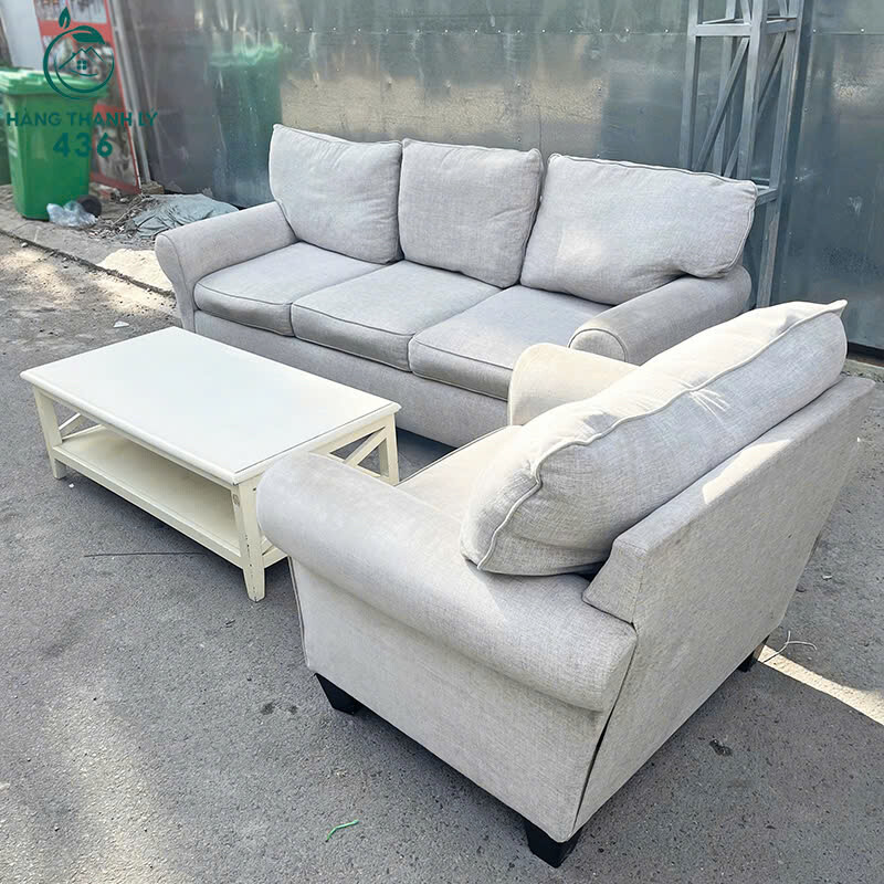 Bộ Sofa Cũ Màu Xám Sáng Gồm Ghế Dài Và Ghế Đơn   sofa-2-1 Bộ Sofa Cũ Màu Xám Sáng Gồm Ghế Dài Và Ghế Đơn