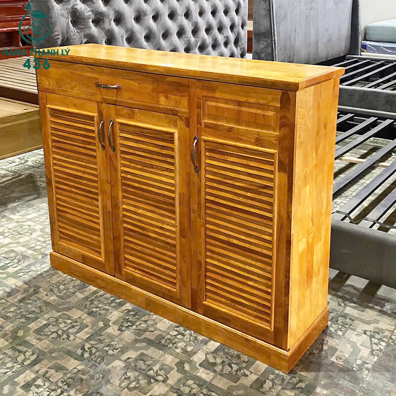 Tủ Giày Dép Gỗ Cũ 3 Cánh Lá Sách Thoáng Khí Mới 99%   tu-giay-dep3 Tủ Giày Dép Gỗ Cũ 3 Cánh Lá Sách Thoáng Khí Mới 99%