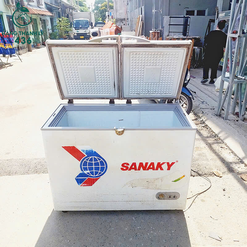 Tủ Đông Cũ Sanaky Dung Tích Trung Bình Model VH-2899A1   tu-lanh-1 Tủ Đông Cũ Sanaky Dung Tích Trung Bình Model VH-2899A1