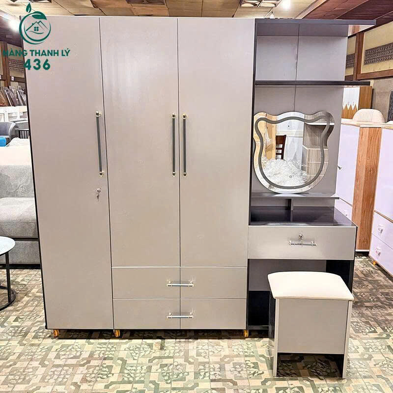 Một Ngày Ở Kho 436 – Hàng Chục Mẫu Tủ Quần Áo Mới Cập Bến z6941438621663_575b75ff004d42b66af12e5c27304c04 Một Ngày Ở Kho 436 – Hàng Chục Mẫu Tủ Quần Áo Mới Cập Bến