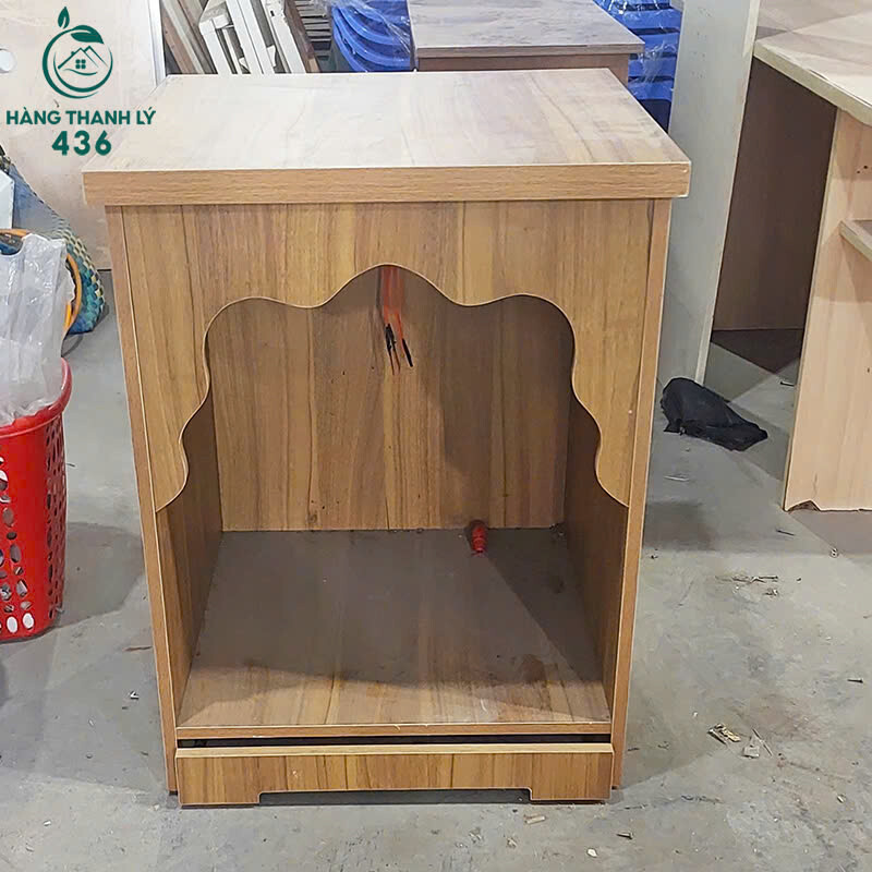 Bàn Thờ Gỗ Cũ Phủ Vân Gỗ Bền Đẹp z6955949573604_f81fce6d22cba899a104c0b4a33c0d46 Bàn Thờ Gỗ Cũ Phủ Vân Gỗ Bền Đẹp