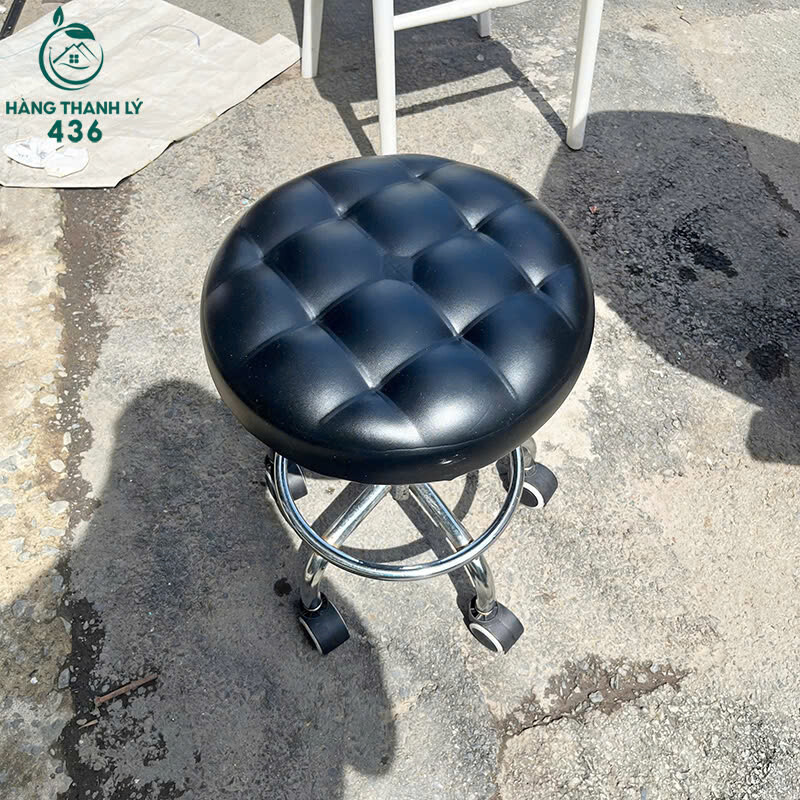 Ghế Xoay Tròn Nệm Da Cũ Thiết Kế Nhỏ Gọn Êm Ái   z6957255111750_d1b793bd9492e30ada69cc116151d06b Ghế Xoay Tròn Nệm Da Cũ Thiết Kế Nhỏ Gọn Êm Ái