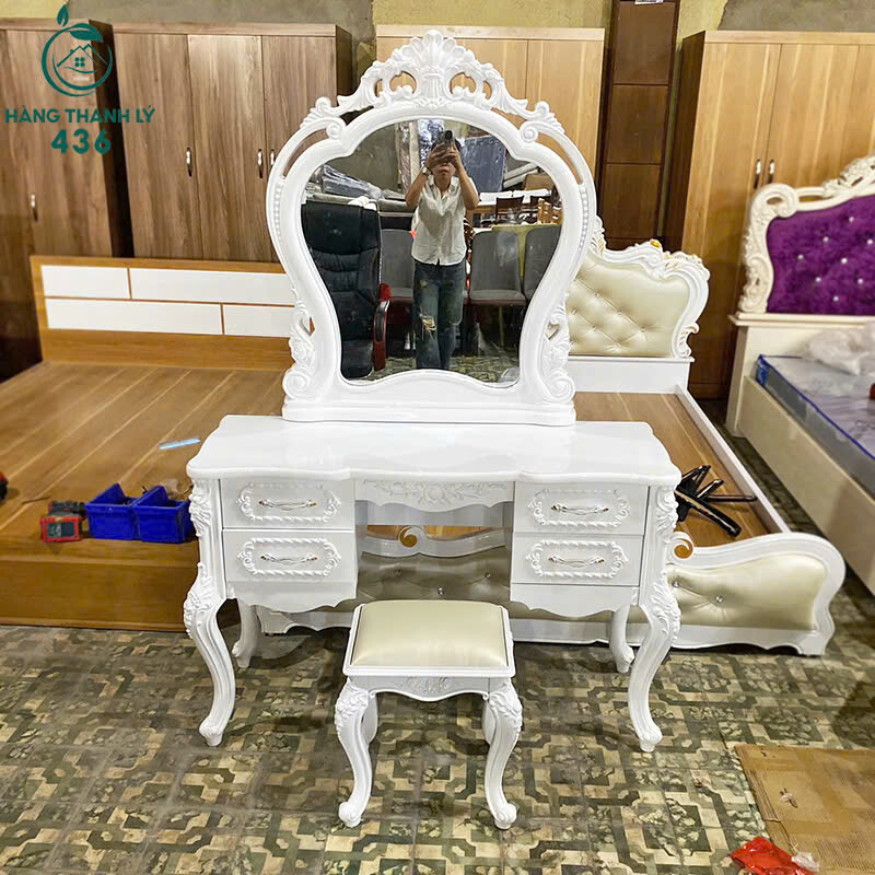 Bàn Trang Điểm Tân Cổ Điển Màu Trắng Sang Trọng Mới 99%   z6957638603896_bbb87386173ad64469569fccc228e7c7 Bàn Trang Điểm Tân Cổ Điển Màu Trắng Sang Trọng Mới 99%