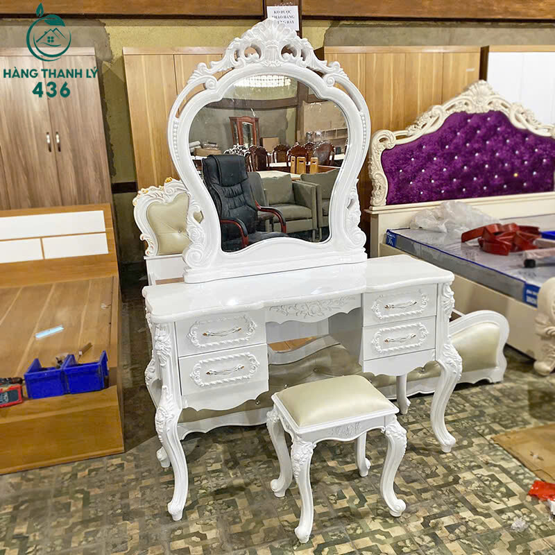 Bàn Trang Điểm Tân Cổ Điển Màu Trắng Sang Trọng Mới 99%   z6957638665792_d96e00a9276976198231d3664c4d727d Bàn Trang Điểm Tân Cổ Điển Màu Trắng Sang Trọng Mới 99%