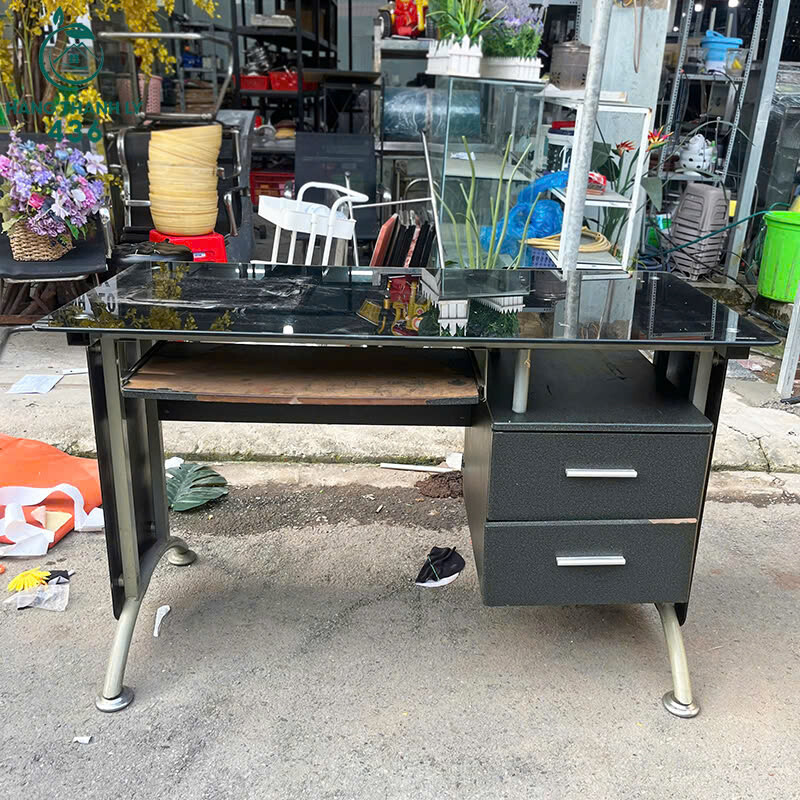 Bàn Làm Việc Kính Đen Cũ Khung Chắc Chắn Sang Trọng   z6957820620720_60b8b7af96c2f7fd66cb64af08524882 Bàn Làm Việc Kính Đen Cũ Khung Chắc Chắn Sang Trọng
