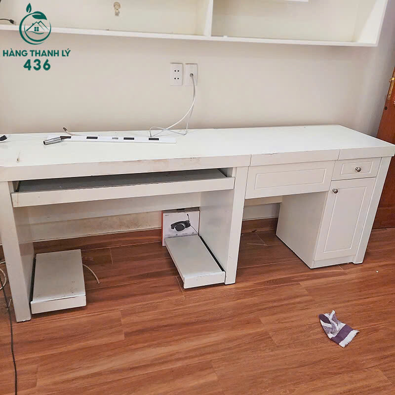 Bàn Làm Việc Cũ Gỗ Màu Trắng Có Khay Bàn Phím Trượt Giá Rẻ   z6971157757568_eae046b1886bbcb9451391544cedf2da Bàn Làm Việc Cũ Gỗ Màu Trắng Có Khay Bàn Phím Trượt Giá Rẻ