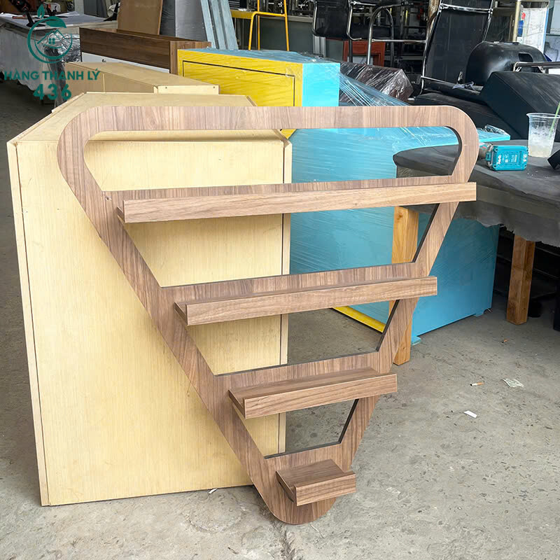 Kệ Treo Hình Tam Giác Cũ Gỗ Chắc Chắn Kiểu Dáng Mới Lạ z6978896213166_ecc08ad5241e90b31860ead5ce1f0ef7 Kệ Treo Hình Tam Giác Cũ Gỗ Chắc Chắn Kiểu Dáng Mới Lạ