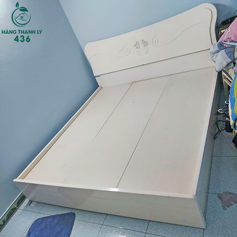 Giường Ngủ 1M8X2M Cũ Gỗ Màu Trắng Thiết Kế Hiện Đại z6978915059385_5ab6d444798320a50d227f8a41fd53e0 Giường Ngủ 1M8X2M Cũ Gỗ Màu Trắng Thiết Kế Hiện Đại