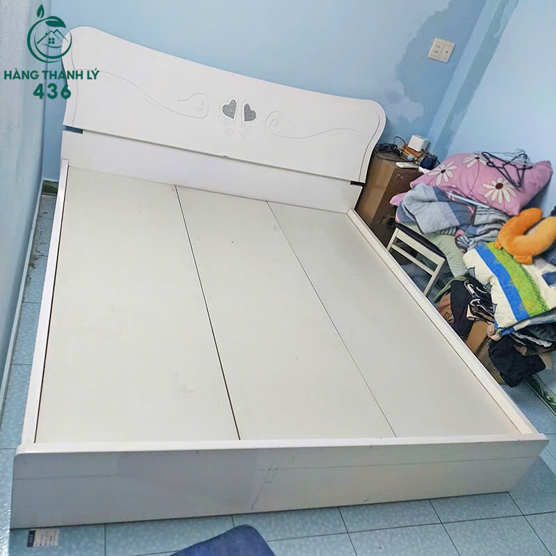 Giường Ngủ 1M8X2M Cũ Gỗ Màu Trắng Thiết Kế Hiện Đại z6978915103744_e802d301c1dabb371a31b124db930624 Giường Ngủ 1M8X2M Cũ Gỗ Màu Trắng Thiết Kế Hiện Đại