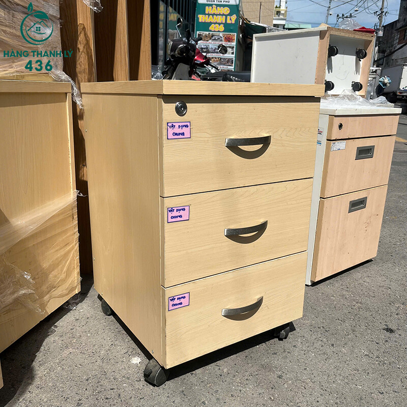 Tủ Đầu Giường Cũ Nâu Sáng 3 Ngăn Kéo Có Khóa Hiện Đại z6979646995433_866e183e133a516f9cccd97b2bb2c888-copy Tủ Đầu Giường Cũ Nâu Sáng 3 Ngăn Kéo Có Khóa Hiện Đại