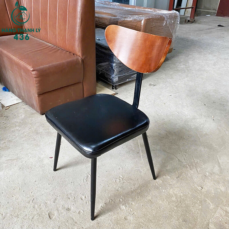 Ghế Cafe Cũ Mặt Ghế Bọc Da Màu Đen Tựa Lưng Gỗ Nâu z6980062350876_395a0a61e8a144f4639cd8c5eed30ed9-copy Ghế Cafe Cũ Mặt Ghế Bọc Da Màu Đen Tựa Lưng Gỗ Nâu