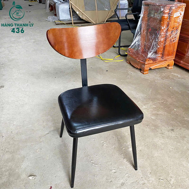 Ghế Cafe Cũ Mặt Ghế Bọc Da Màu Đen Tựa Lưng Gỗ Nâu z6980062353716_c61f3e6ffc2a8424883f5f61c4b310bc-copy Ghế Cafe Cũ Mặt Ghế Bọc Da Màu Đen Tựa Lưng Gỗ Nâu