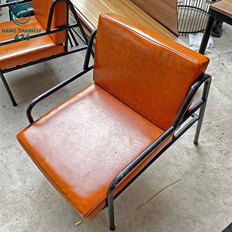 Ghế Cafe Cũ Bọc Da Màu Cam Khung Sắt Chắc Chắn z6980142047344_0feba69dc41f1e051ae143ec3393cbd1-copy-1 Ghế Cafe Cũ Bọc Da Màu Cam Khung Sắt Chắc Chắn