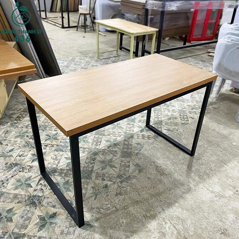 Bàn Làm Việc Gọn Nhẹ Đơn Giản Khung Chắc Chắn Mới 99% z6991716612681_90ed27758c8b0e44d39a48a4711ee8c8 Bàn Làm Việc Gọn Nhẹ Đơn Giản Khung Chắc Chắn Mới 99%