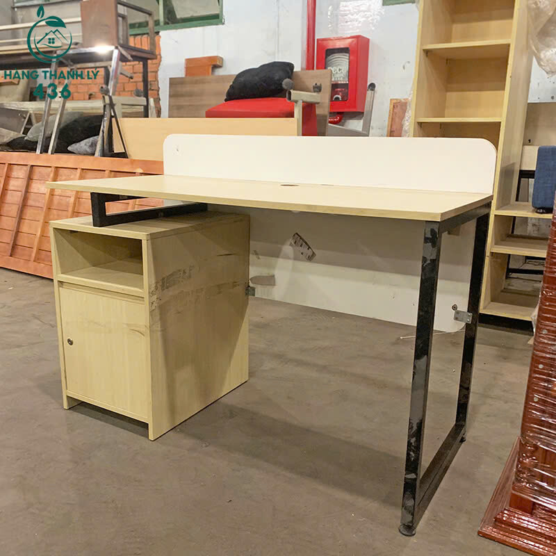 Bàn Văn Phòng Cũ Gỗ Màu Vàng Sáng Tiết Kiệm Không Gian z6992872293351_97006d686ff3fe63b1fe23c867d82226 Bàn Văn Phòng Cũ Gỗ Màu Vàng Sáng Tiết Kiệm Không Gian