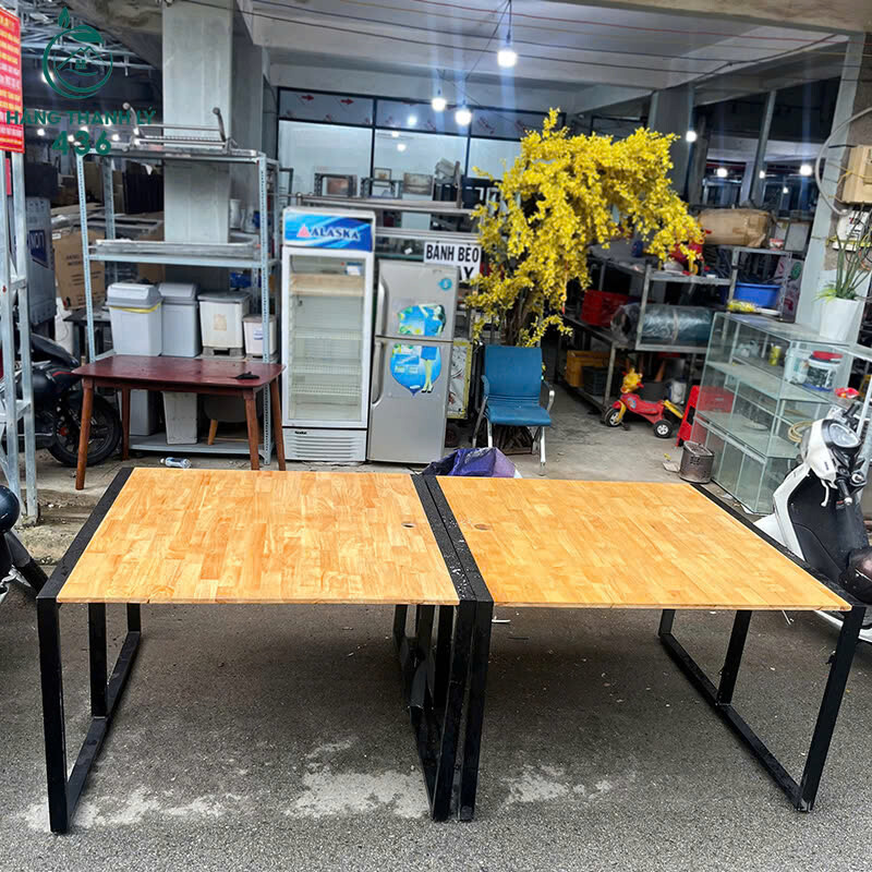Bàn Họp Cũ 2M4X1M2 Gỗ Sáng Bóng Khung Sắt Chắc Chắn z7007877272361_a41415d5b1ff33f4d451cf60f271bfe5 Bàn Họp Cũ 2M4X1M2 Gỗ Sáng Bóng Khung Sắt Chắc Chắn