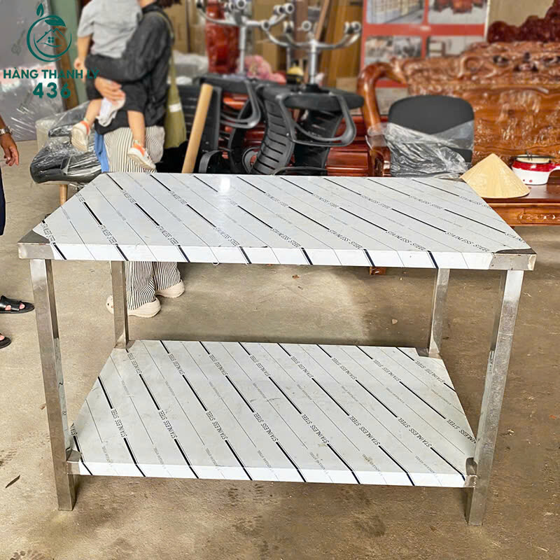 Bàn Inox Cũ 2 Tầng Chắc Chắn Kiểu Dáng Đơn Giản Giá Rẻ z7012641312376_ad63ca1493cbe06c99b087aa44357ee9 Bàn Inox Cũ 2 Tầng Chắc Chắn Kiểu Dáng Đơn Giản Giá Rẻ