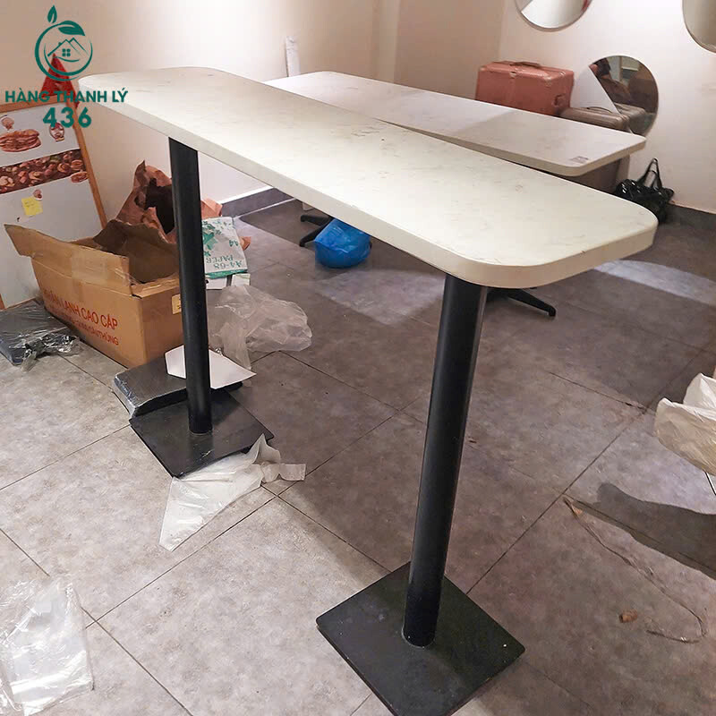 Bàn Cafe Đôi Mặt Trắng Dài Chân Trụ Vuông Đen Cũ Hiện Đại z7014091092920_6dc550463ae9c36b17e8c8ffb5fb4085 Bàn Cafe Đôi Mặt Trắng Dài Chân Trụ Vuông Đen Cũ Hiện Đại