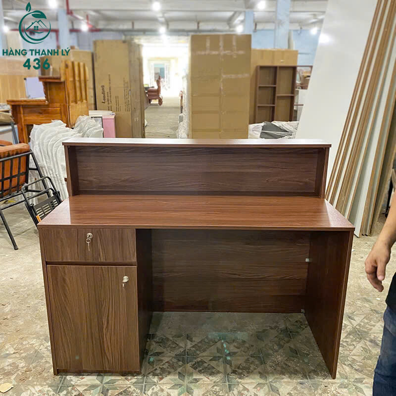 Quầy Lễ Tân Gỗ 1M1X1M4 Nâu Thiết Kế Nhỏ Gọn Mới 99% z7017887381718_ab5569912d11f23975065ba5493917cf Quầy Lễ Tân Gỗ 1M1X1M4 Nâu Thiết Kế Nhỏ Gọn Mới 99%