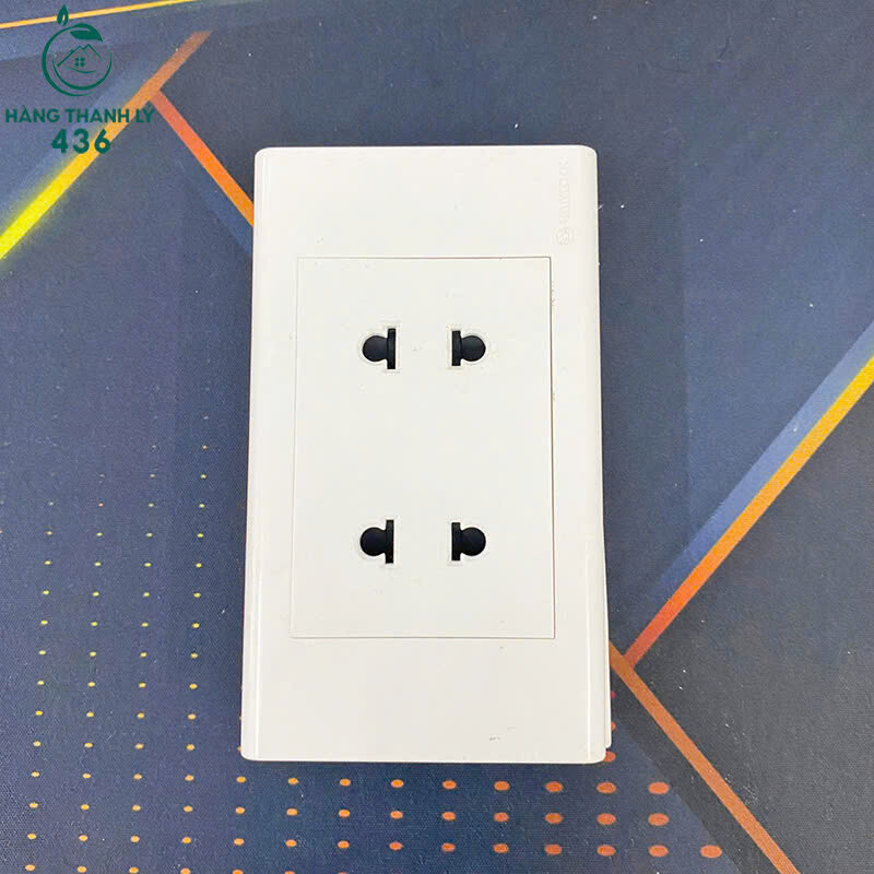 Ổ Điện Cũ Dễ Dàng Lắp Đặt Dễ Lắp Đặt Giá Rẻ (Nhiều Mẫu) z7020319972419_59be9f3028d95e83ed168c6bf0ea6735 Ổ Điện Cũ Dễ Dàng Lắp Đặt Dễ Lắp Đặt Giá Rẻ (Nhiều Mẫu)