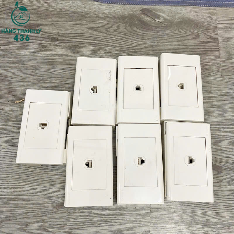 Ổ Điện Cũ Dễ Dàng Lắp Đặt Dễ Lắp Đặt Giá Rẻ (Nhiều Mẫu) z7020320222647_2b397e6abccddc62be548688c555e196 Ổ Điện Cũ Dễ Dàng Lắp Đặt Dễ Lắp Đặt Giá Rẻ (Nhiều Mẫu)