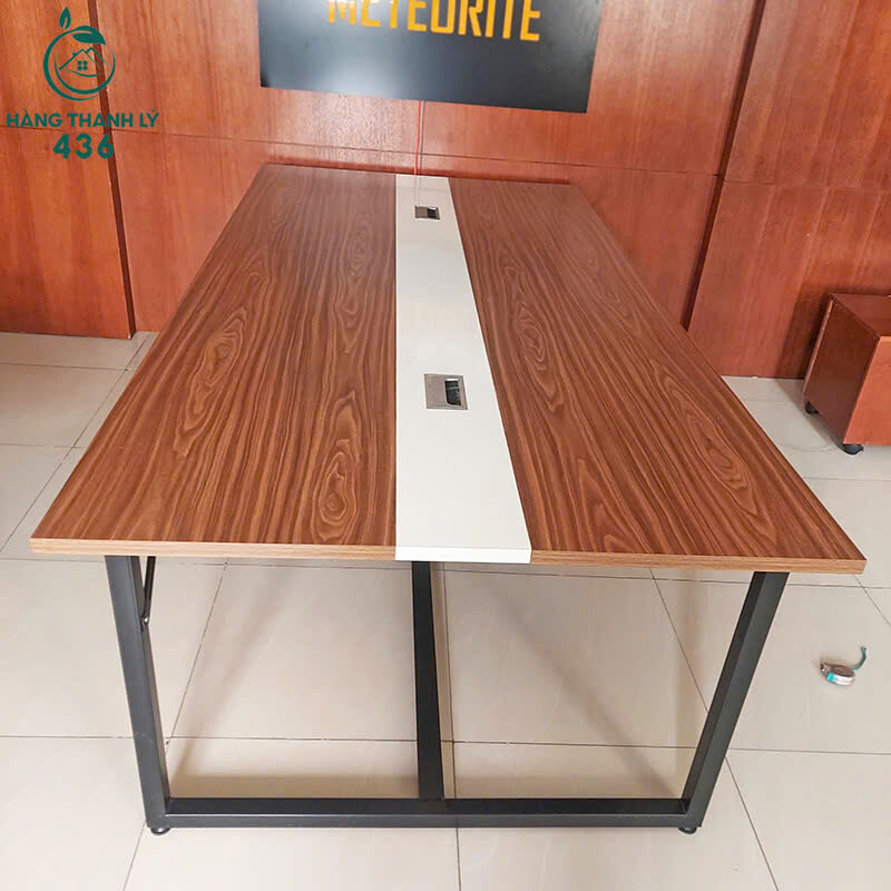 Bàn Văn Phòng Cũ 1M2X2M4 Gỗ Khung Chắc Chắn Màu Nâu   z7021136899756_1ce244c6c3724197c66c1a8159440ac2 Bàn Văn Phòng Cũ 1M2X2M4 Gỗ Khung Chắc Chắn Màu Nâu