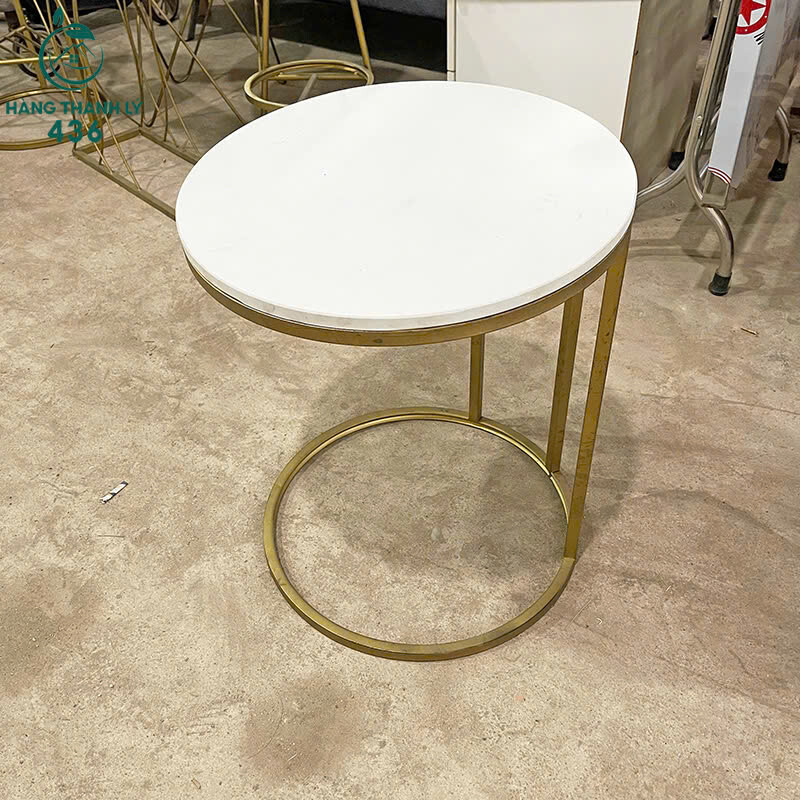 Xả Kho Bàn Cafe Mặt Kính Khung Vàng Đồng Sang Trọng (Nhiều Mẫu) z7023453593163_b757b19b4eb0d6b7dddd9b4bfcfb2ef4 Xả Kho Bàn Cafe Mặt Kính Khung Vàng Đồng Sang Trọng (Nhiều Mẫu)